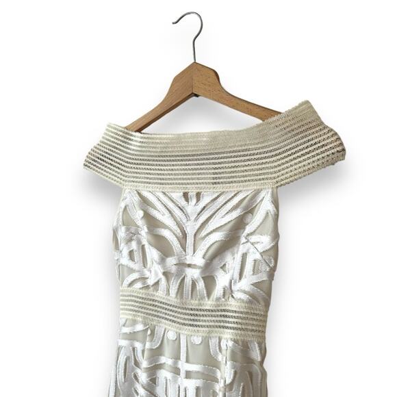 Alice McCall Lunar Eclipse Midi Dress Off Shoulder Mesh Devoré Oatmeal 0 Women’s - Picture 4 of 13